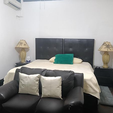 Hotel Garcias Suites, Linares Exterior foto