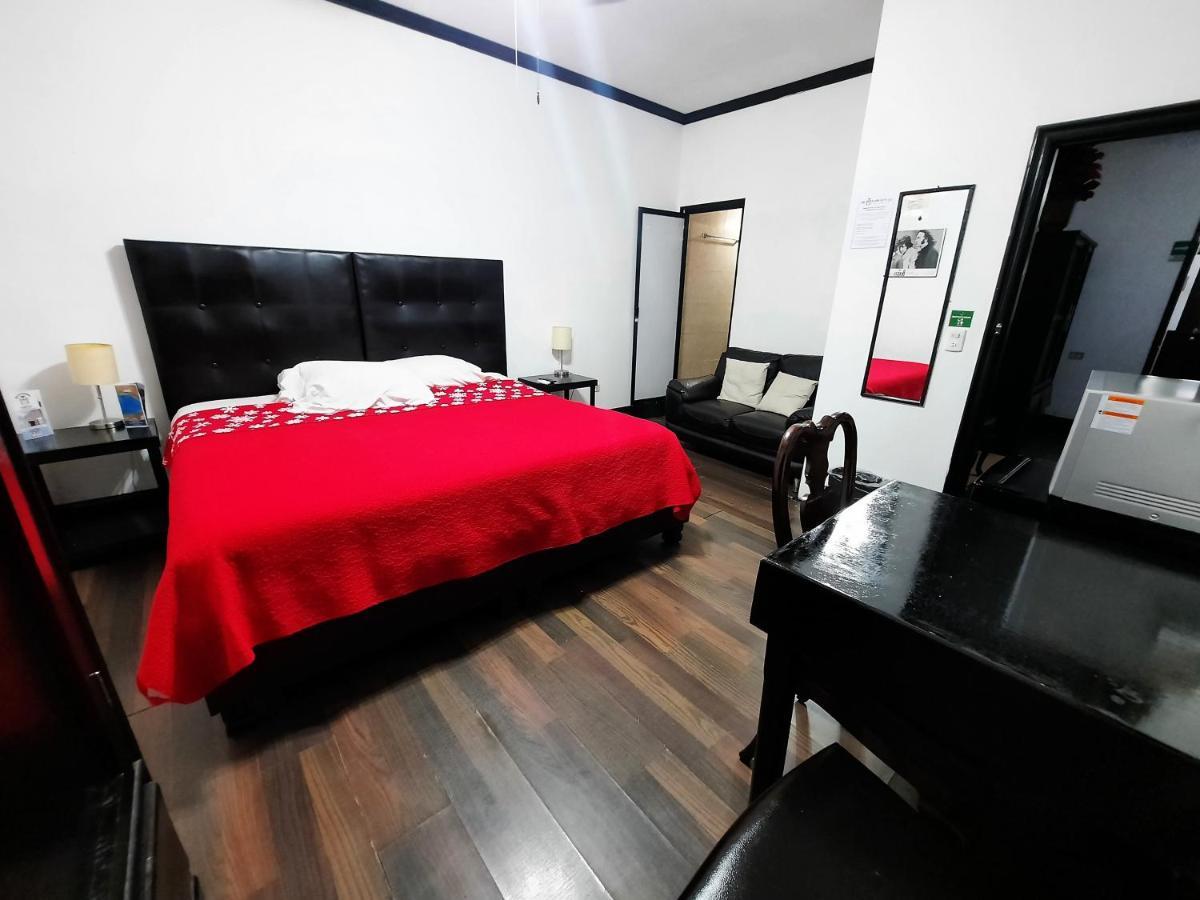 Hotel Garcias Suites, Linares Exterior foto